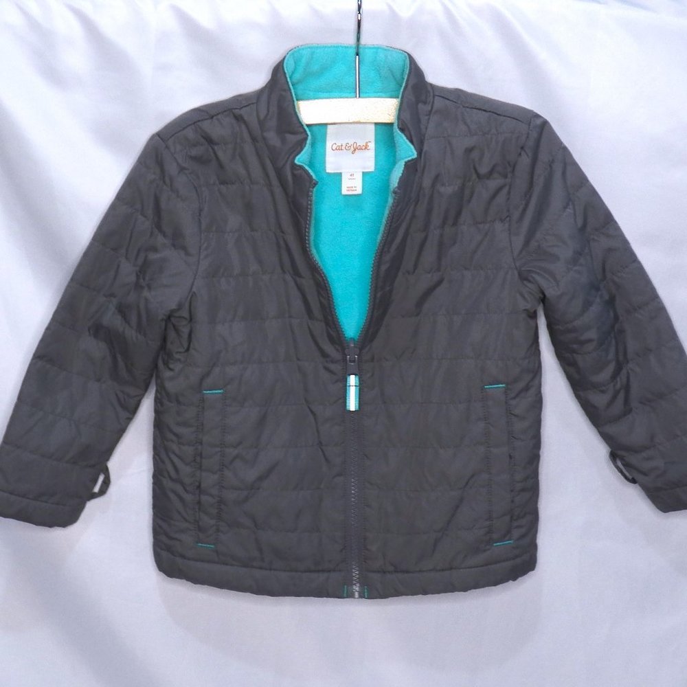 Cat & Jack Winter Jacket - Size 4T (cozy & warm!) Color Gray
